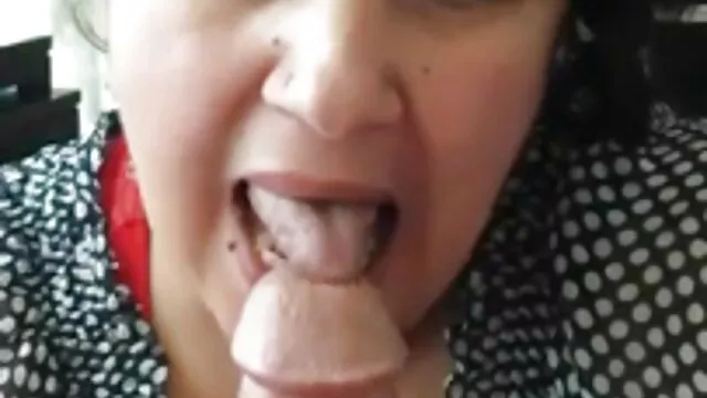 Porno Geen registratie  Jonge lesbiennes kussen sexfilm latex en maken een kuni
