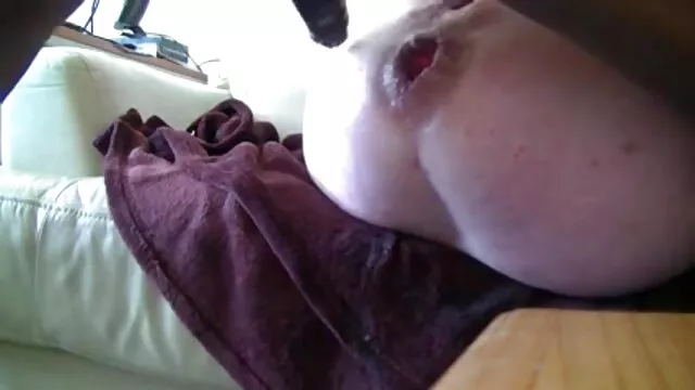 Porno Geen registratie  Kerel met een dikke lul die een mooie blonde geeft om te zuigen en frietjes neukfilms gratis