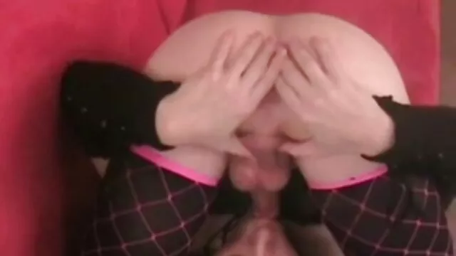 Porno Geen registratie  Masseur likt homo anus en zijn lul in de kont romantische sexfilm