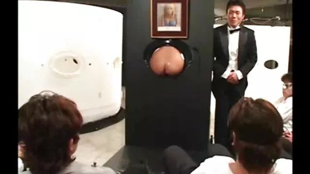 Porno Geen registratie  Schoonheid met perfecte cijfers zuigt lul en wordt geneukt door vintage pornofilm kanker