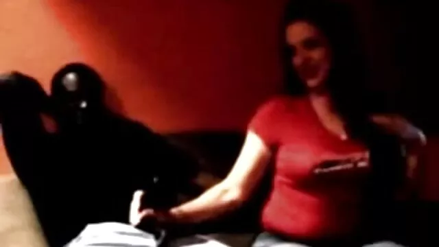 Porno Geen registratie  Halfnaakt sexfilms gratis meisje in kousen wordt verward door kanker.