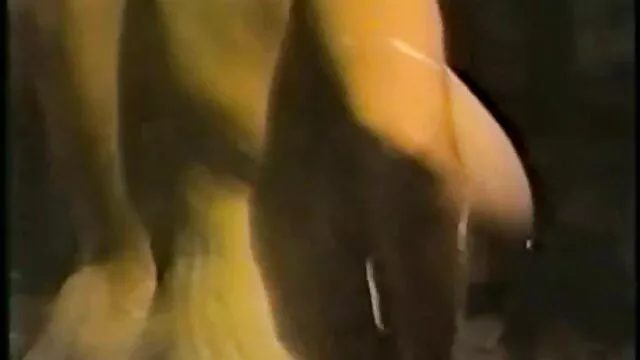 Porno Geen registratie  Muziekfans masturberen met free sex film 18 een vibrator.