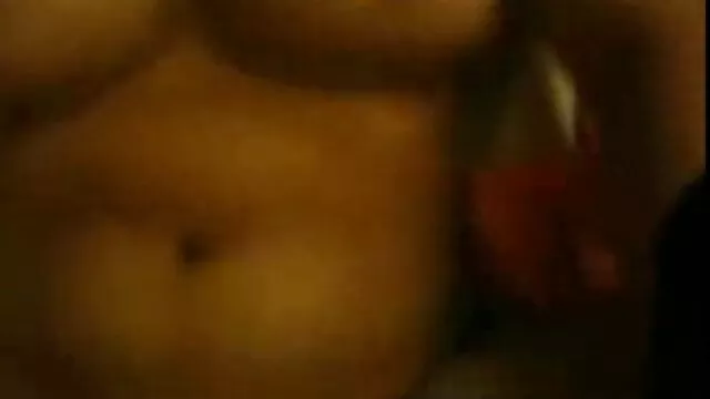 Porno Geen registratie  MILF Dikke Kont En Grote borsten rijden op een man seksfilms vagina